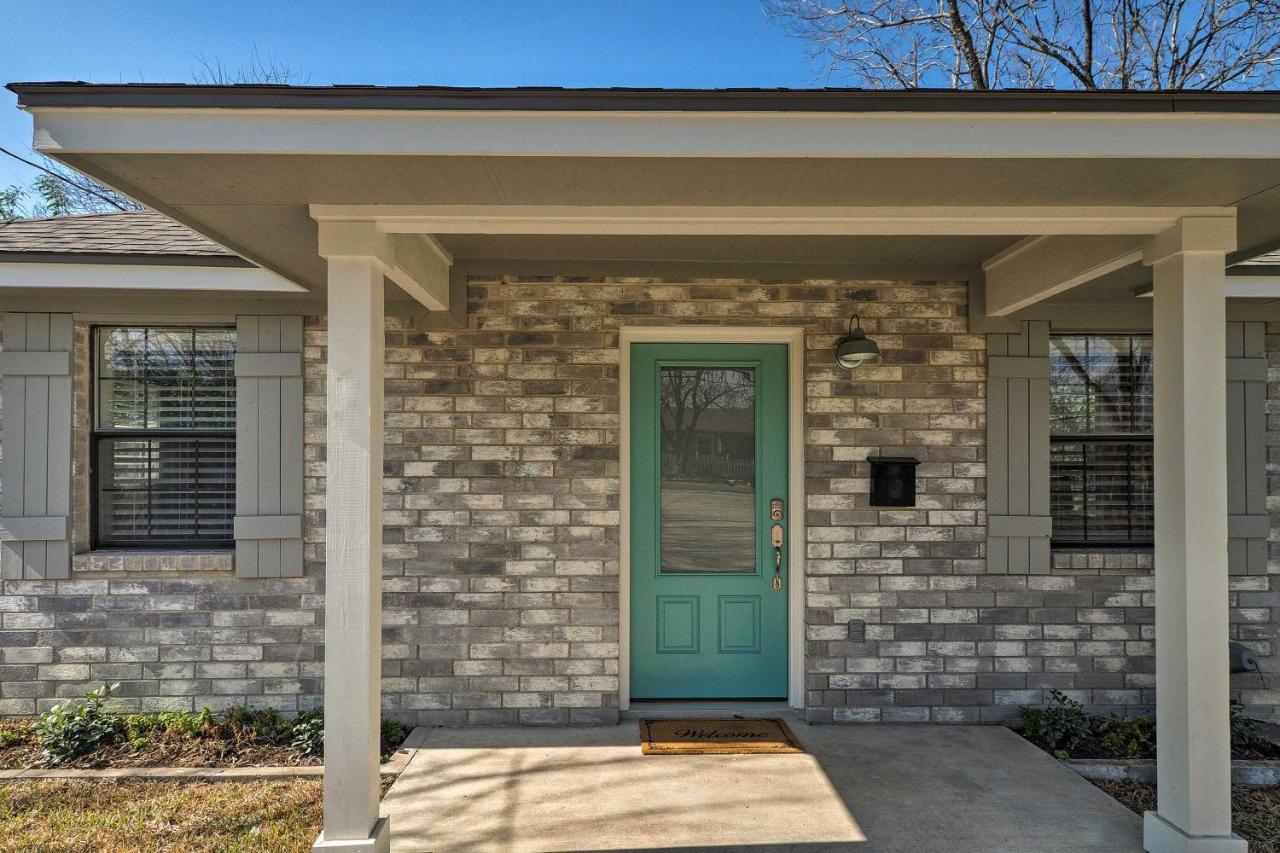 Cozy Home Blocks To Georgetown Square And Su! Exterior foto